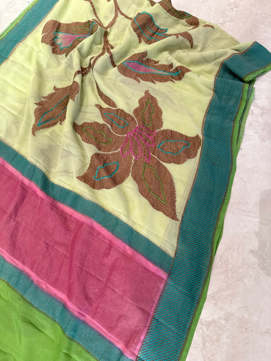 Handwoven Georgette Floral Hand-Dyed Banarasi Saree