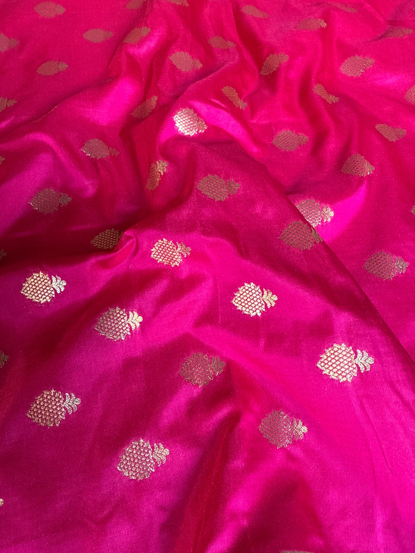 Handwoven Pink Satin Silk Pineapple Motifs Thaan