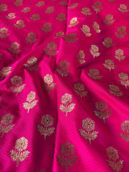 Handwoven Pink Silk Tanchoi Boota Fabric Thaan