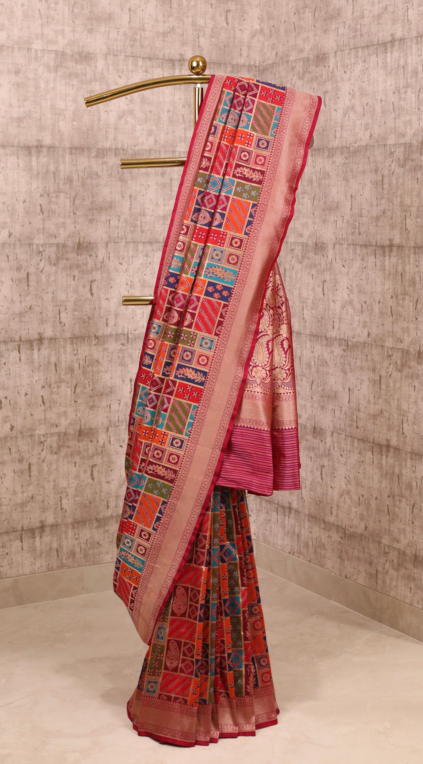 Handwoven Katan Silk Rangkat Banarasi Saree