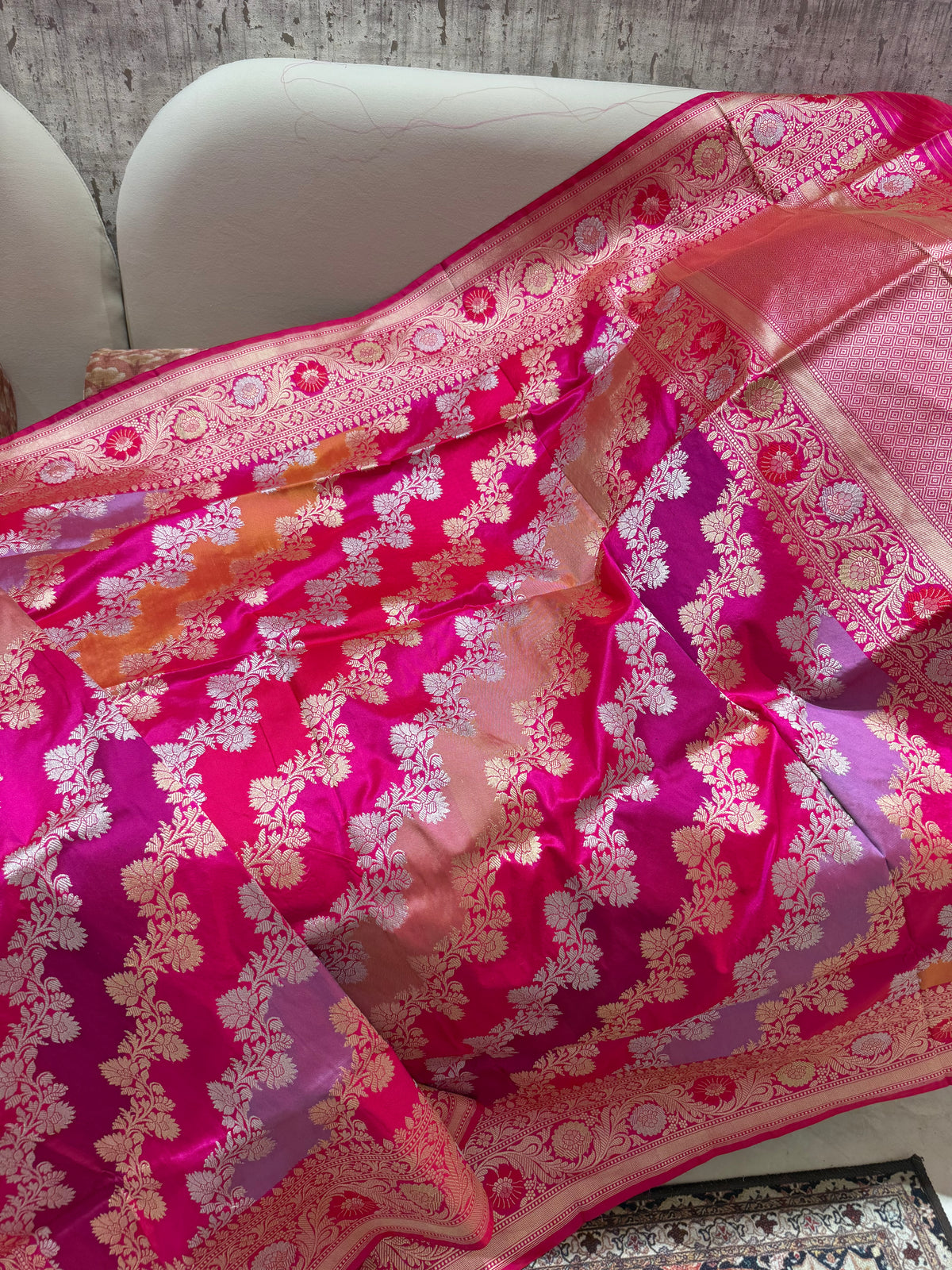 Handwoven Rangkat Dupatta