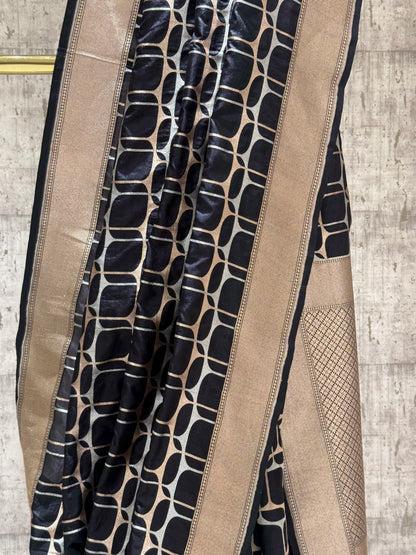 Handwoven black abstract cocktail saree
