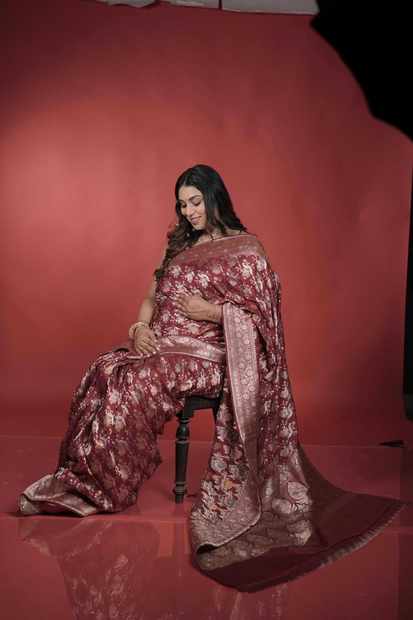 Handwoven Maroon Silk Shikargah Jaal Saree