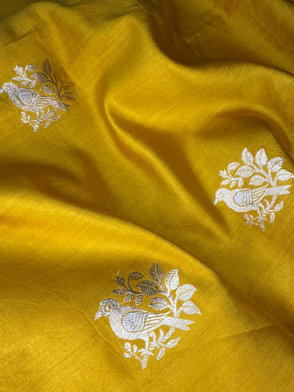 Handwoven Chinniya Silk Bird Thaan