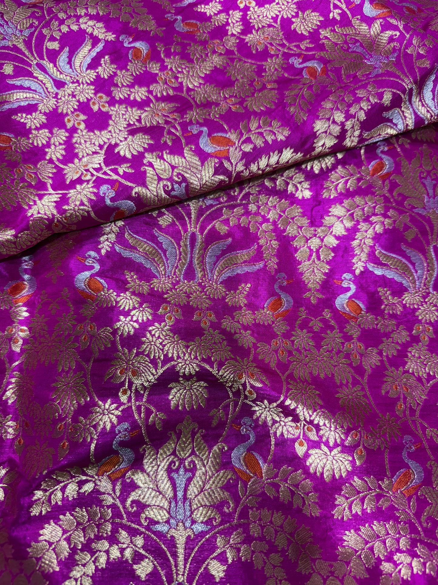 Handwoven Magenta Silk Bird Motifs Jaal Meenakari Fabric Thaan