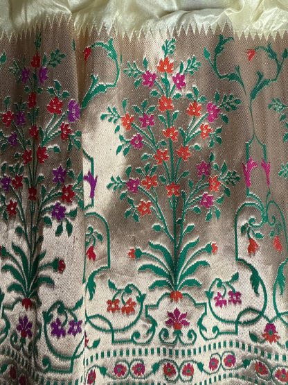 Handwoven Ivory Silk Paithani Banarasi Saree