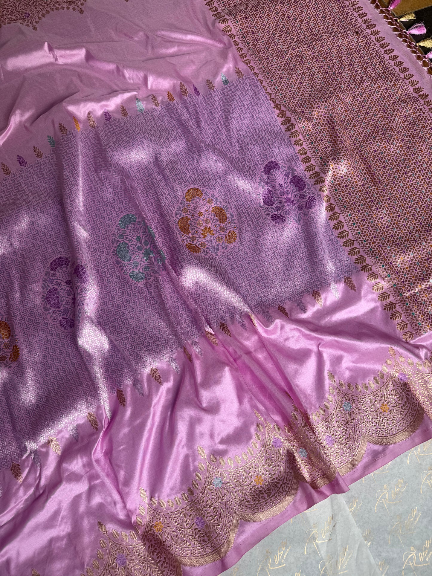 Handwoven Lavender Pink Katan Silk Kadhwa Tanchoi Saree