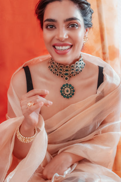 Handwoven Plain Gold Tissue Banarasi Saree