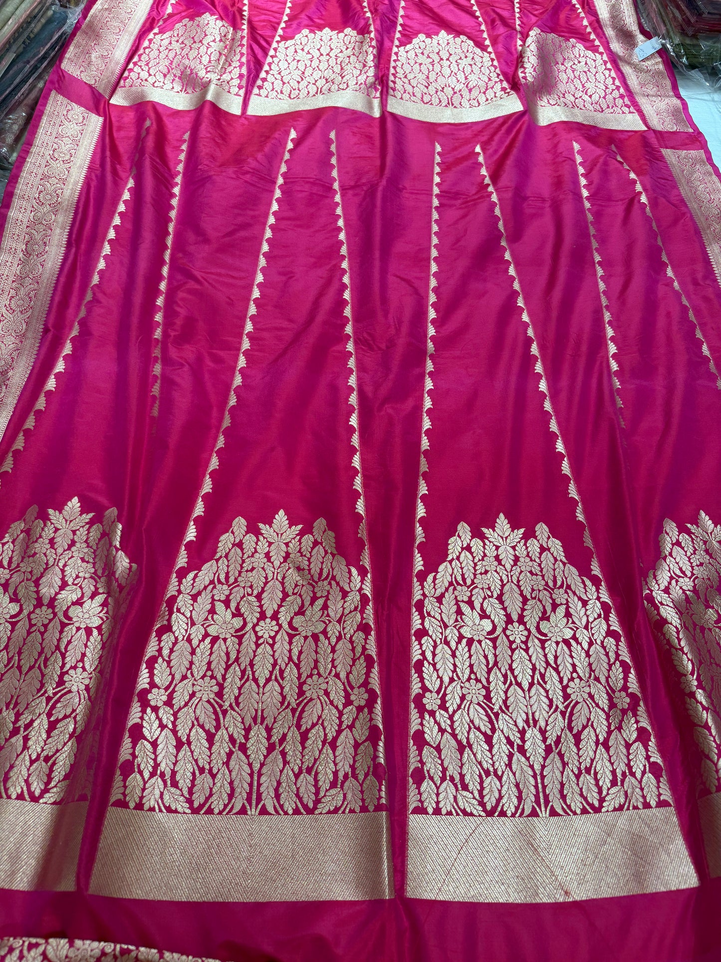 Handwoven Fuschia Pink Banarasi Lehenga Set
