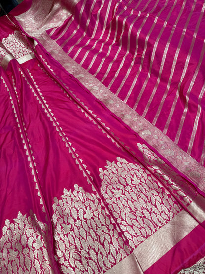 Handwoven Fuschia Pink Banarasi Lehenga Set