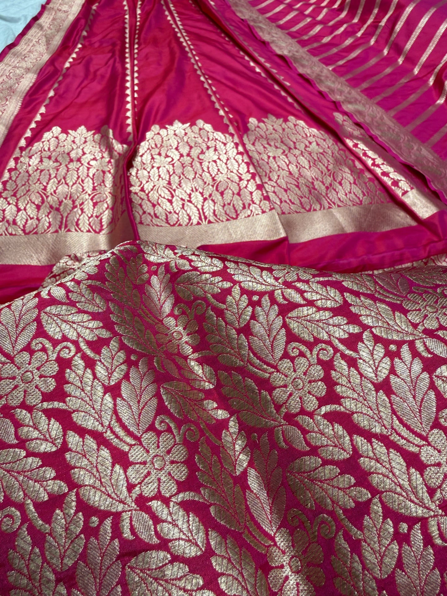 Handwoven Fuschia Pink Banarasi Lehenga Set