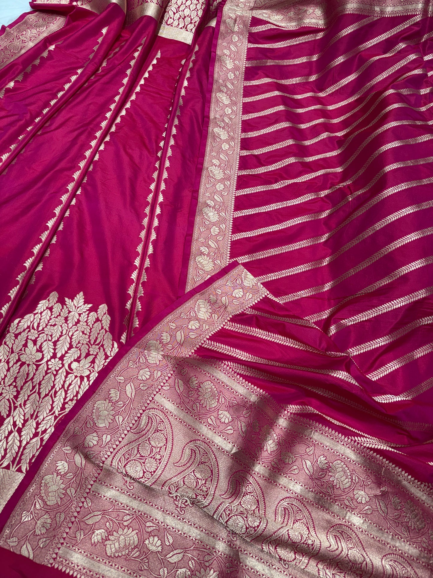 Handwoven Fuschia Pink Banarasi Lehenga Set