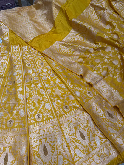 Handwoven Yellow Silk Unstitched Banarasi Lehenga Kalis Set