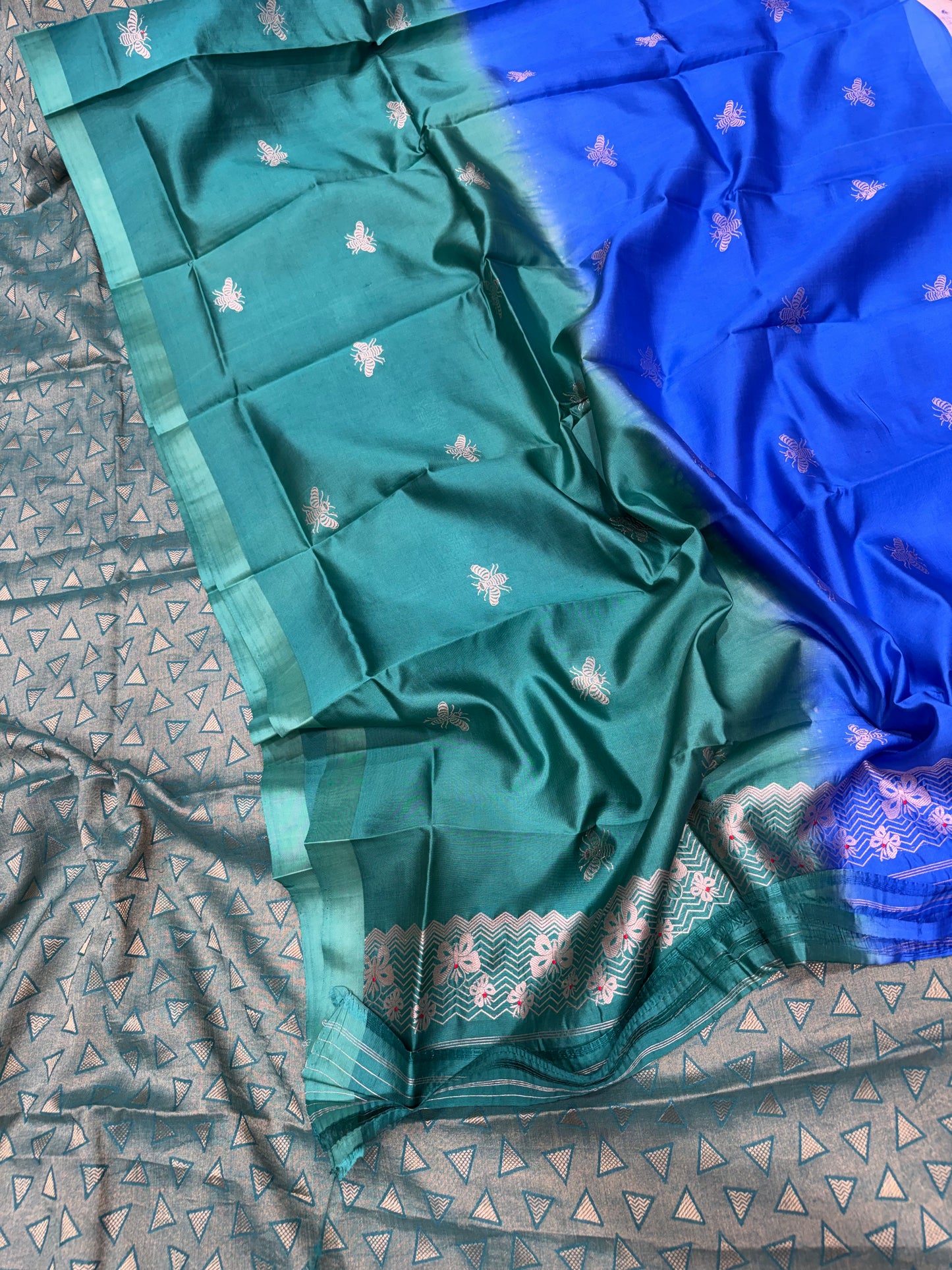 Handwoven monga silk triangle motifs green kurta paired with chinniya silk bee shades blue/ green dupatta set