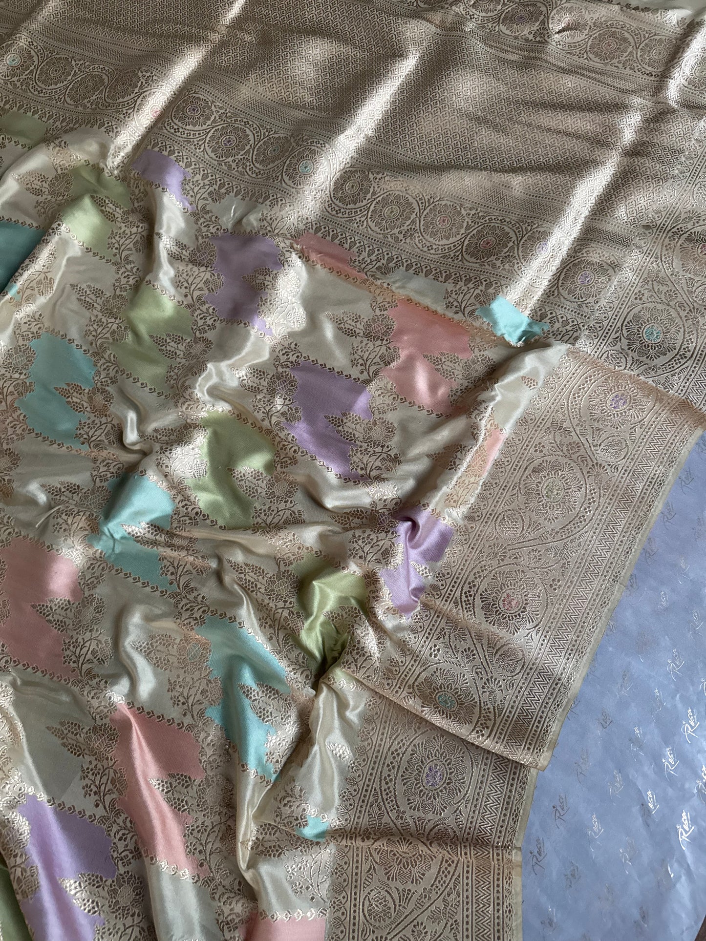 Handwoven Pastel Silk Rangkat Kadhwa Saree