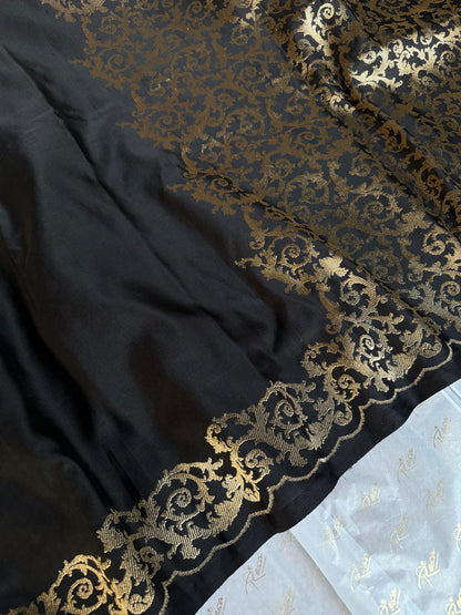 Handwoven Black Satin Mushroo Silk Saree With Kadhwa Border & Pallu