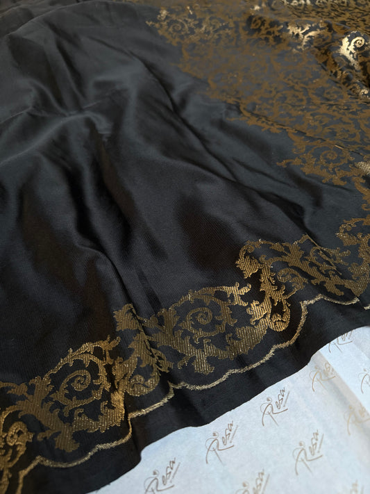Handwoven Black Satin Mushroo Silk Saree With Kadhwa Border & Pallu