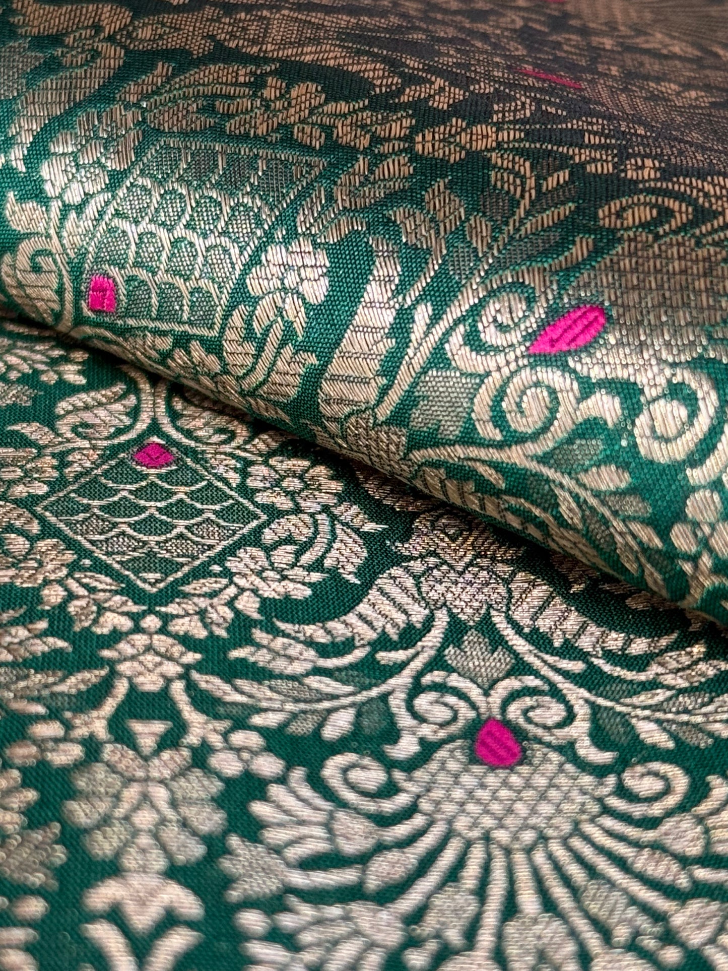 Handwoven Bottle Green Meenakari Brocade Thaan