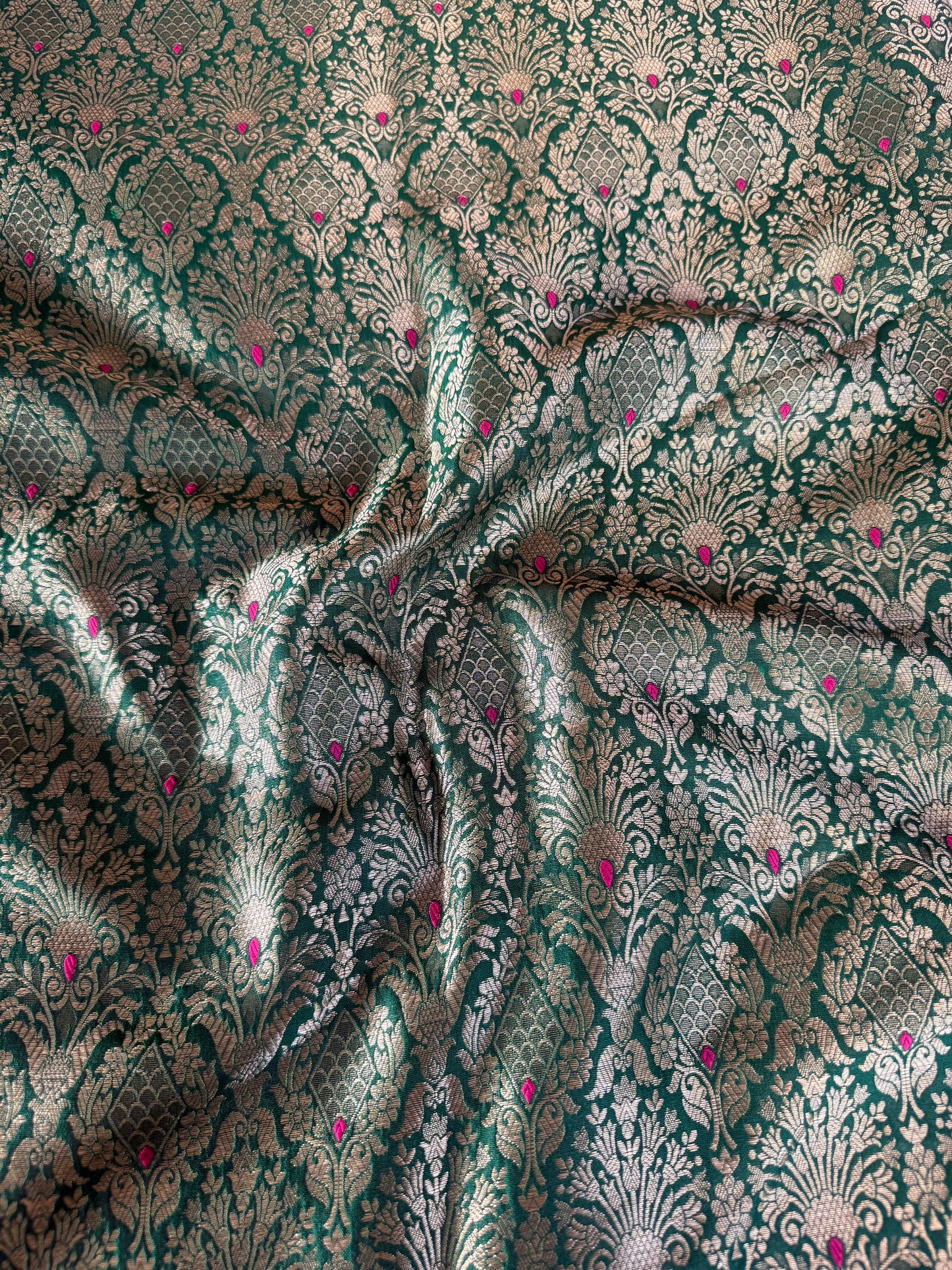 Handwoven Bottle Green Meenakari Brocade Thaan