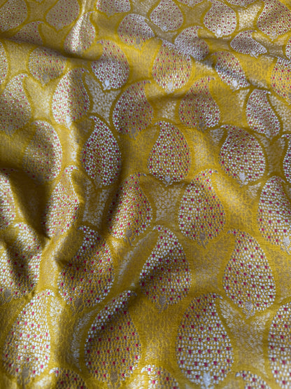 Handwoven Golden Silk Paisley Brocade Meenakari Thaan