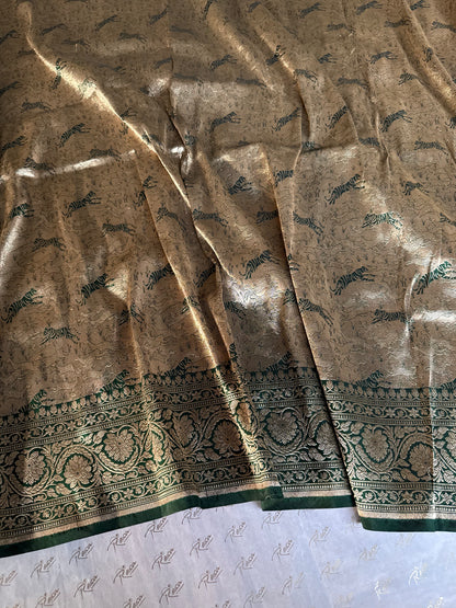 Handwoven Bottle Green Brocade Shikargah Banarasi Saree