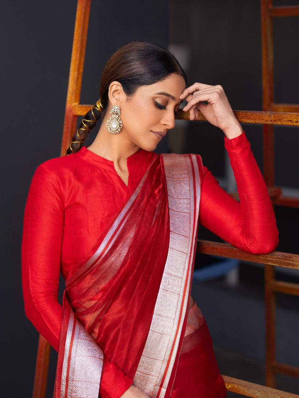 Handwoven Red Kora Tissue Banarasi Saree