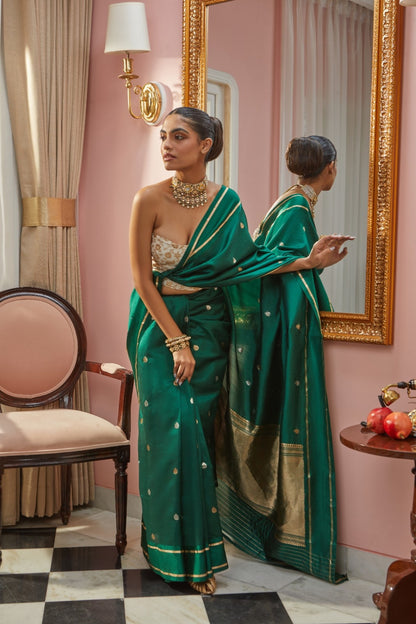 Handwoven Raw Mango Bottle Green Silk Banarasi Saree