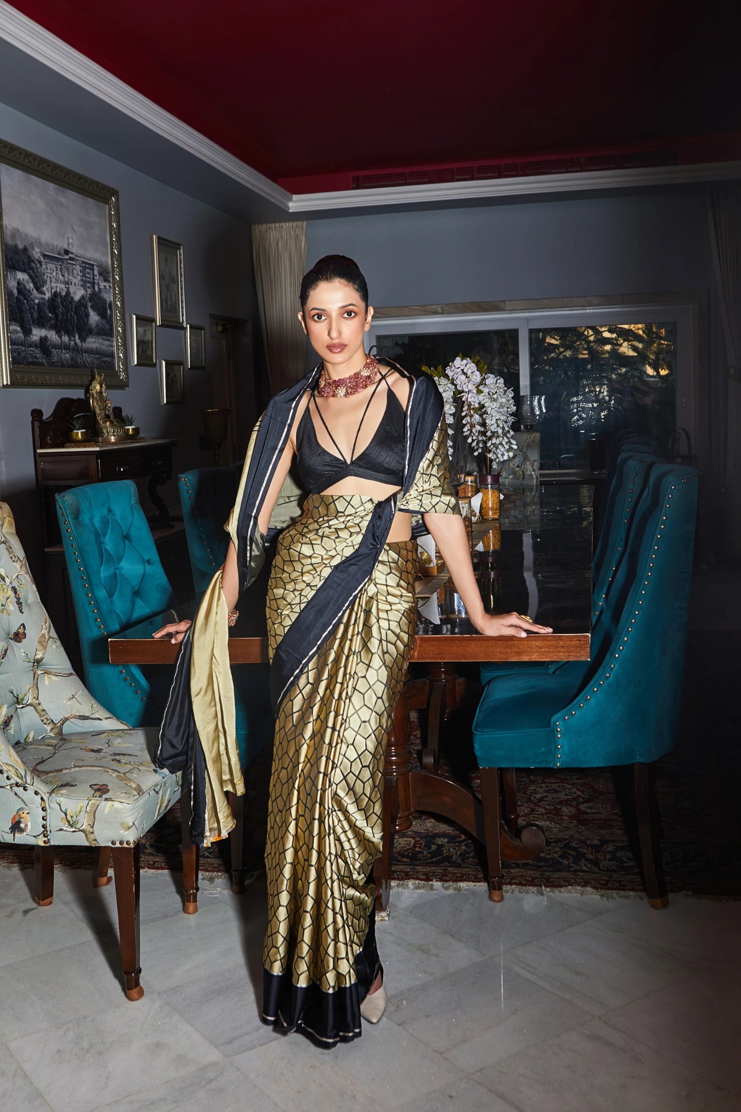 Handwoven Black Mushroo Silk Zari Less Tanchoi Banarasi Saree