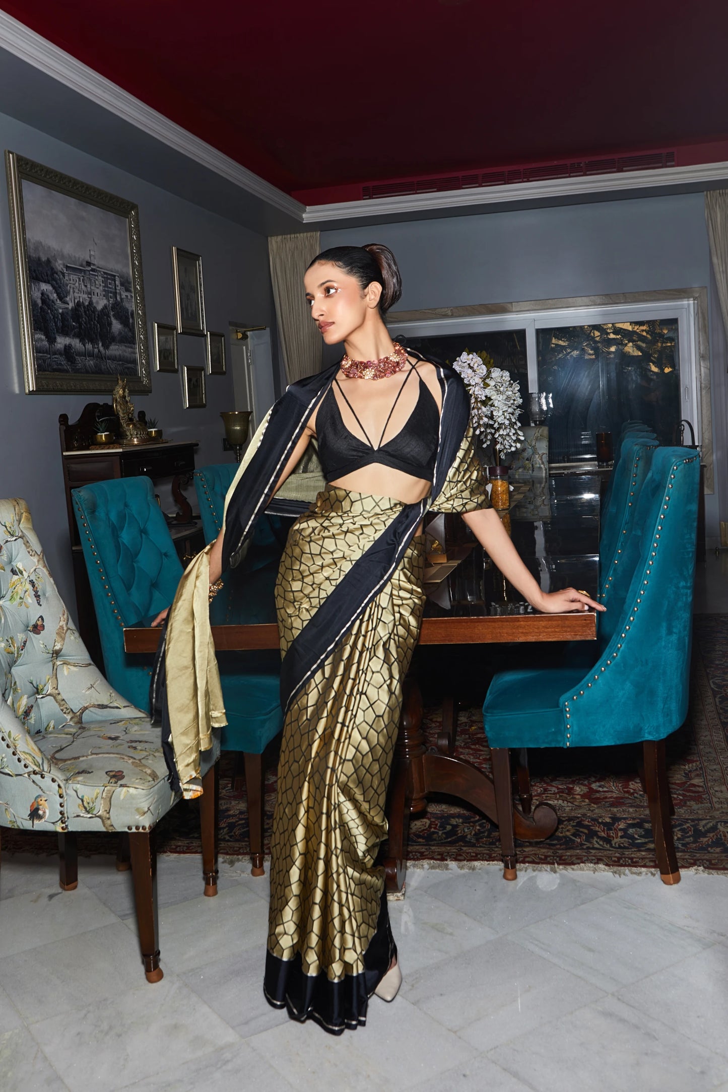 Handwoven Black Mushroo Silk Zari Less Tanchoi Banarasi Saree