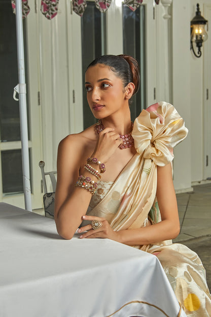 Handwoven Beige Soft Silk Polka Dots Meenaakri Abtsact Banarasi Saree