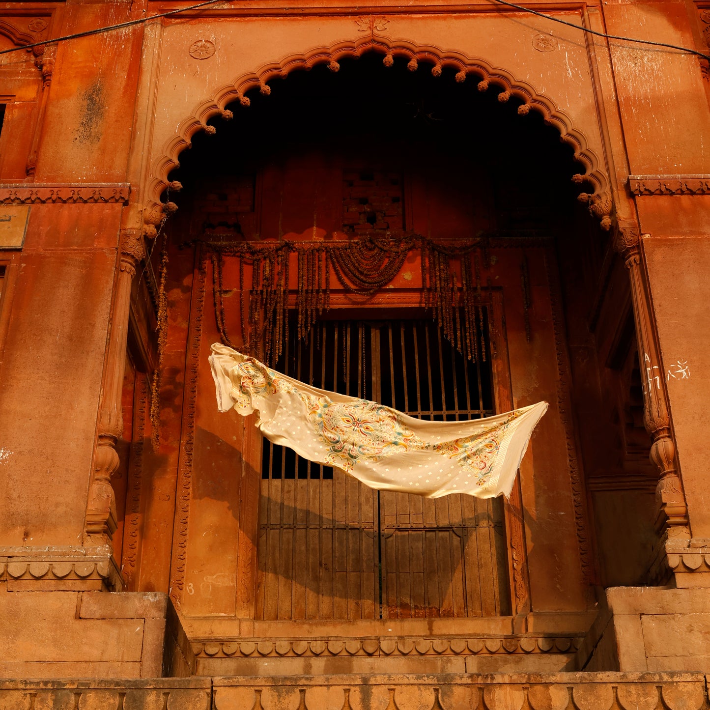 Handwoven Monga Silk Hand-Painted Shikargah Dupatta