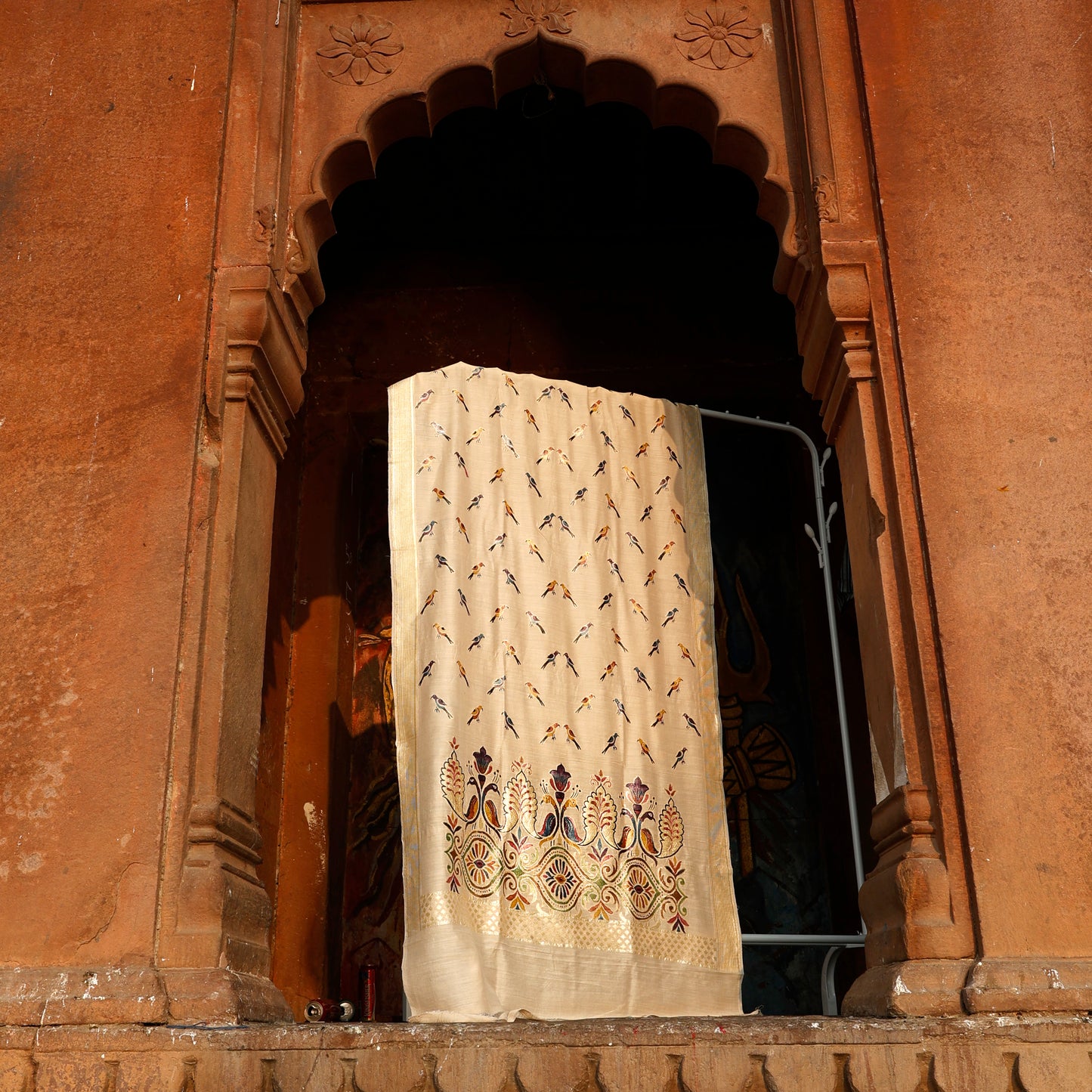 Handwoven Monga Silk Hand-Painted Shikargah Dupatta