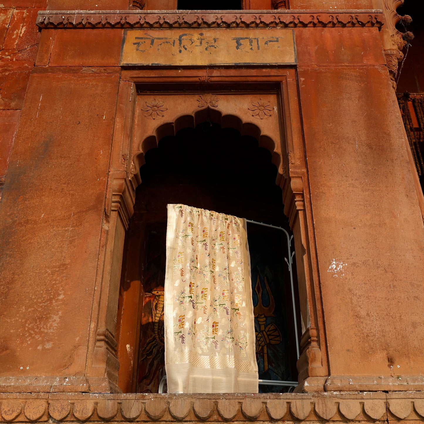 Handwoven Monga Silk Hand-Painted Shikargah Dupatta