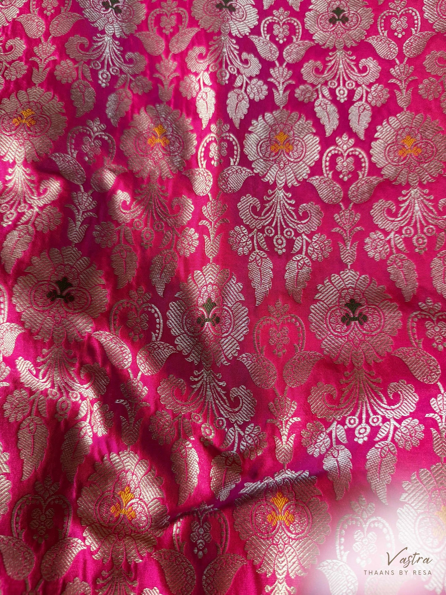 Handwoven Pink Silk Meenakari Jaal Fabric Thaan